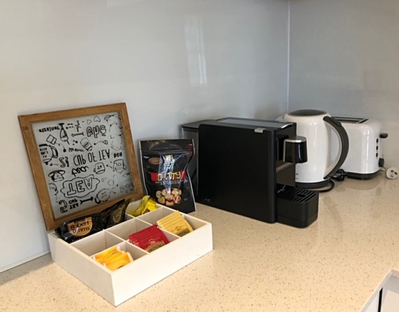 Tea/Coffee/Sugar & Pod Machine