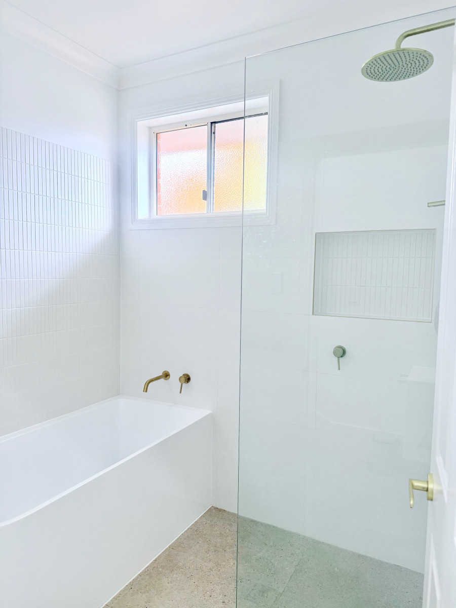 Main Bathroom